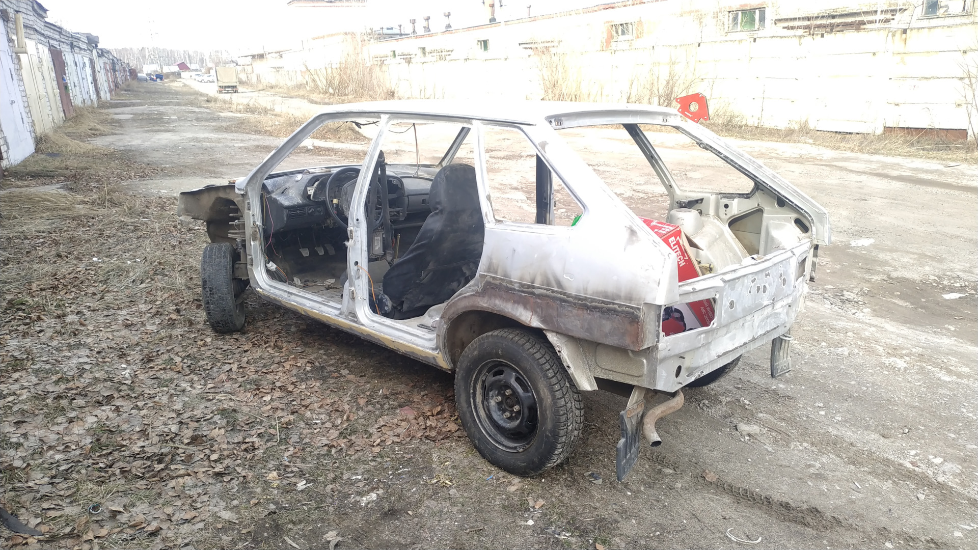 Lada 2114 1.5 бензиновый 2006 | 