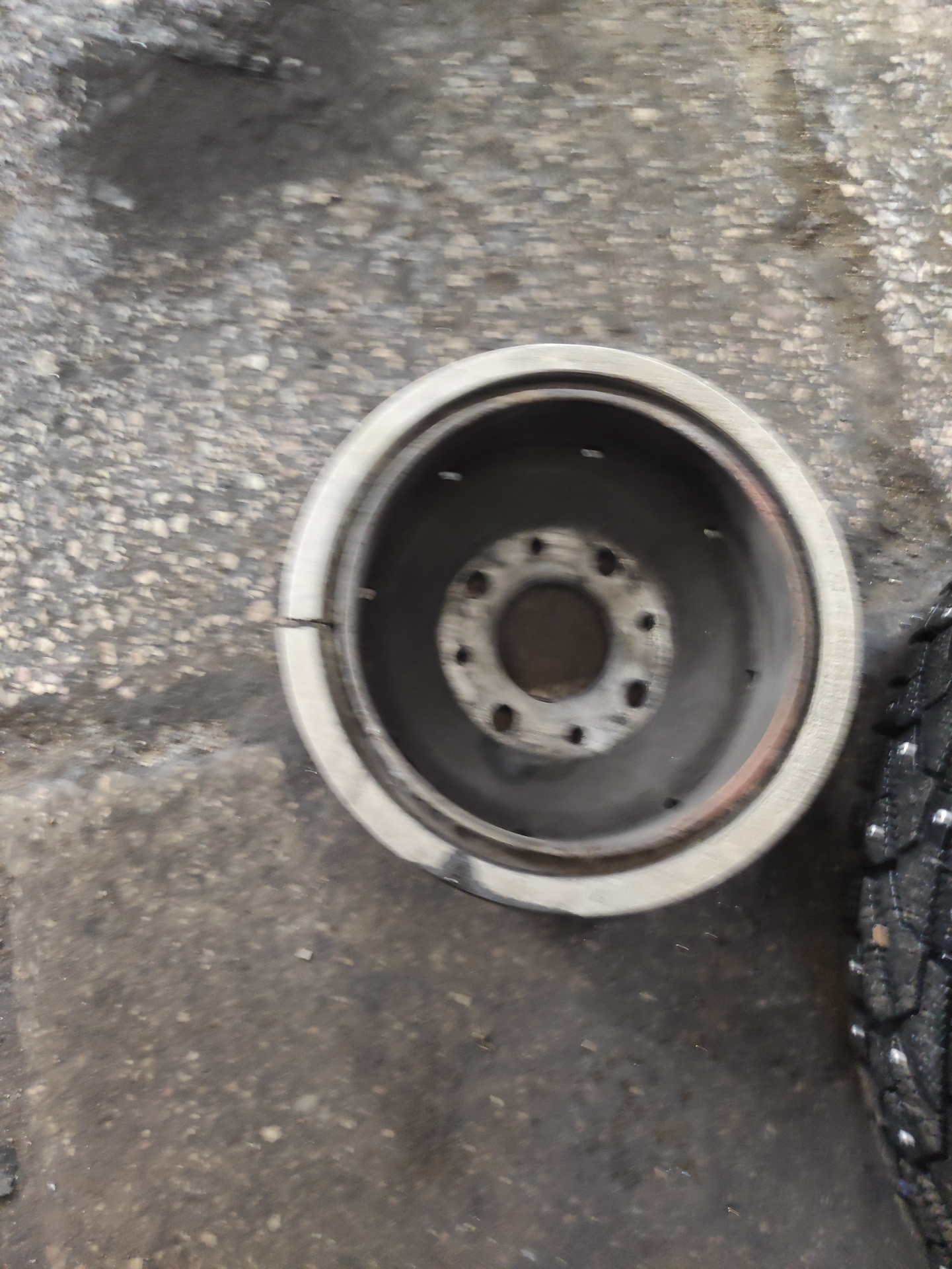 №85 Лопнул барабан. Замена тормозных барабанов, задних колодок — Lada ...