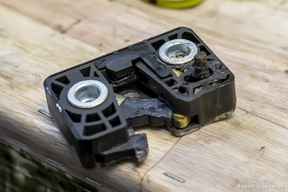 Замерзают замки дверей — Lada Приора универсал, 1,6 л, 2013 года ...