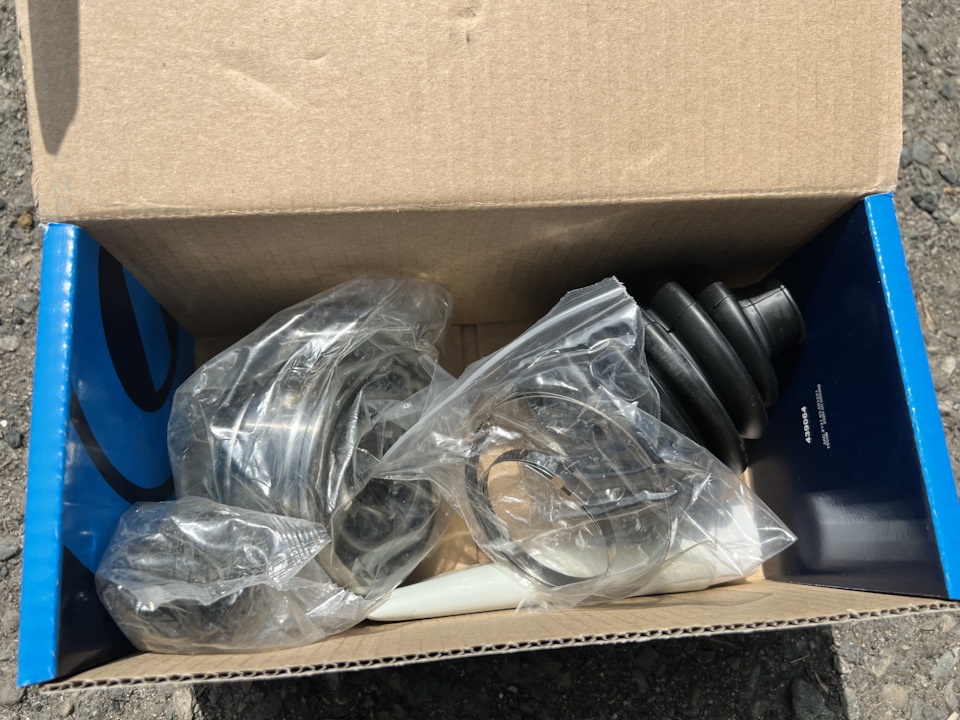 Замена наружней передней гранаты — BMW 5 series (F10), 2 л, 2013 года ...