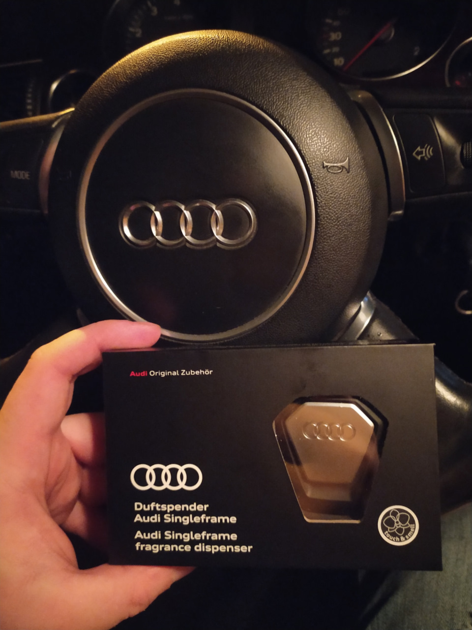 Пахучка для авоськи — Audi A8 (D3), 3,7 л, 2005 года | аксессуары | DRIVE2