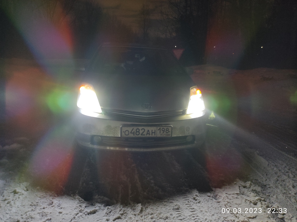 16 Ближний — Toyota Prius (20)