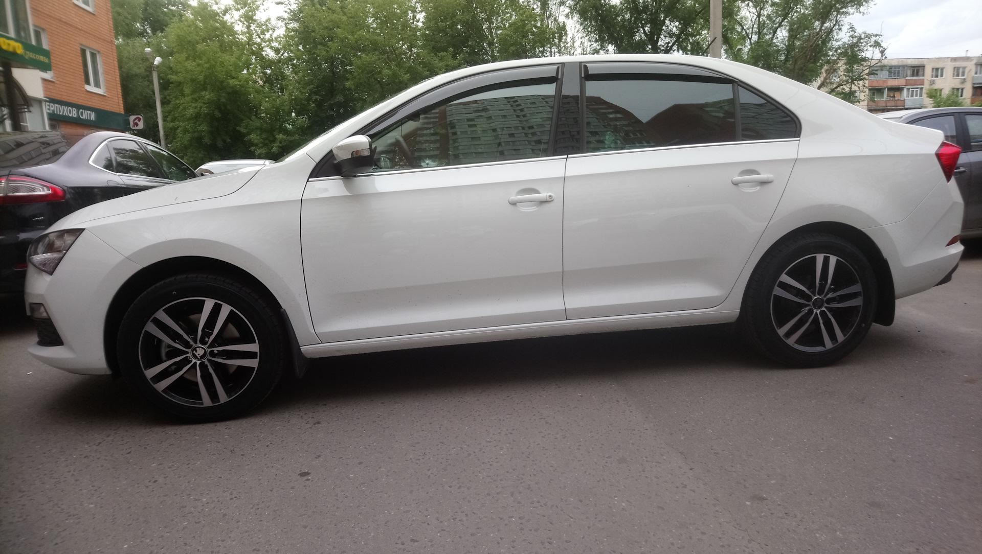 Кик красных партизан. Диски k&k кс700 6x15/5x100 d57. K k шины и диски. K k шины и диски. Красивые автомобильные колеса.