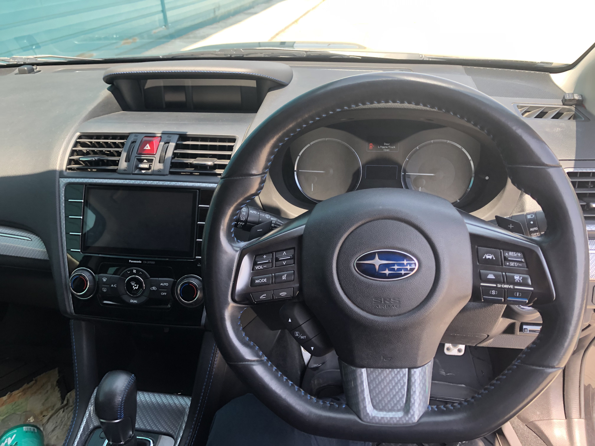 Магнитола levorg. Субару Леворг салон. Руль Субару Леворг. Subaru Levorg 2021. Subaru Levorg 2022.
