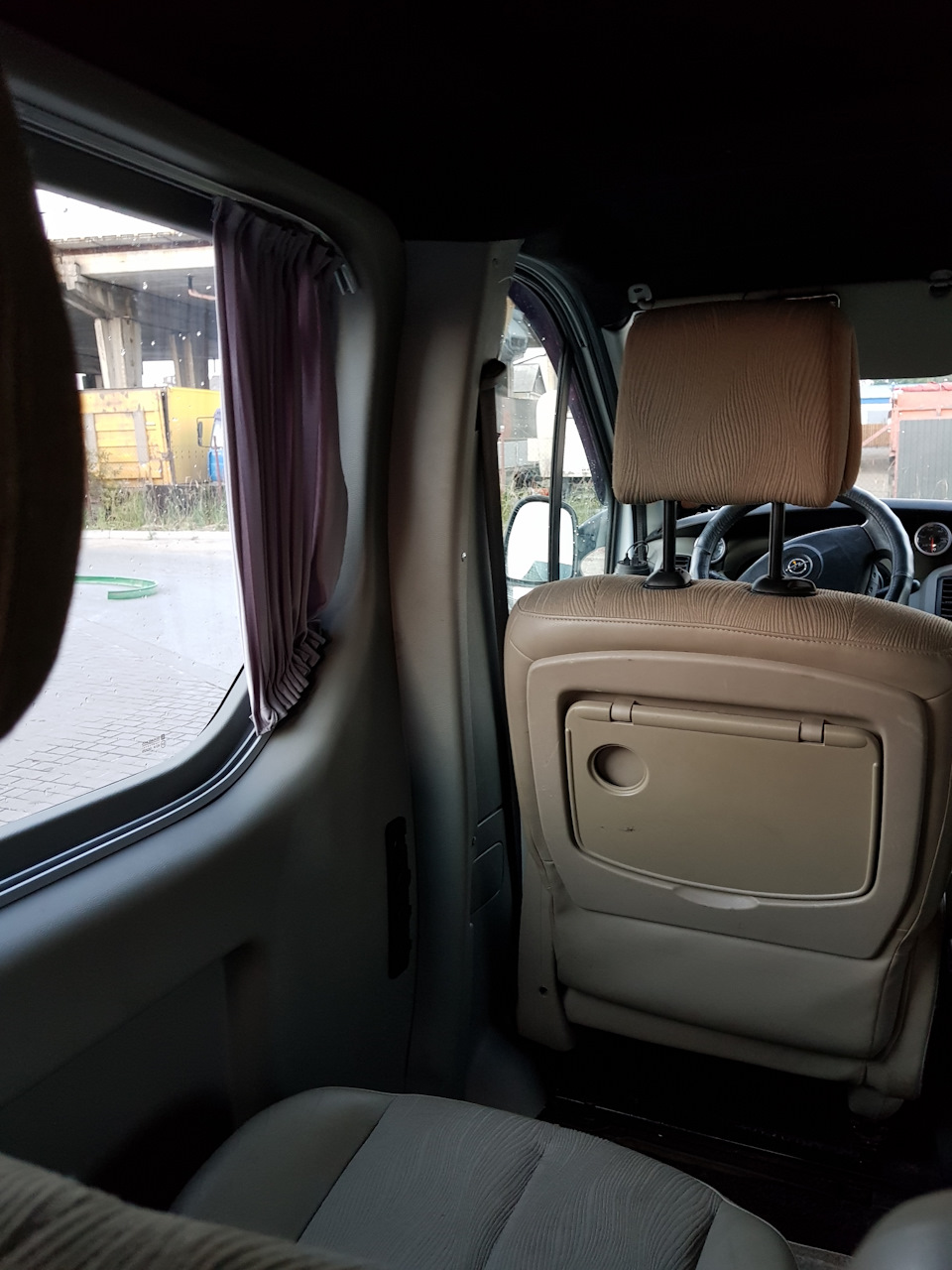 Фото в бортжурнале Opel Vivaro (1G)