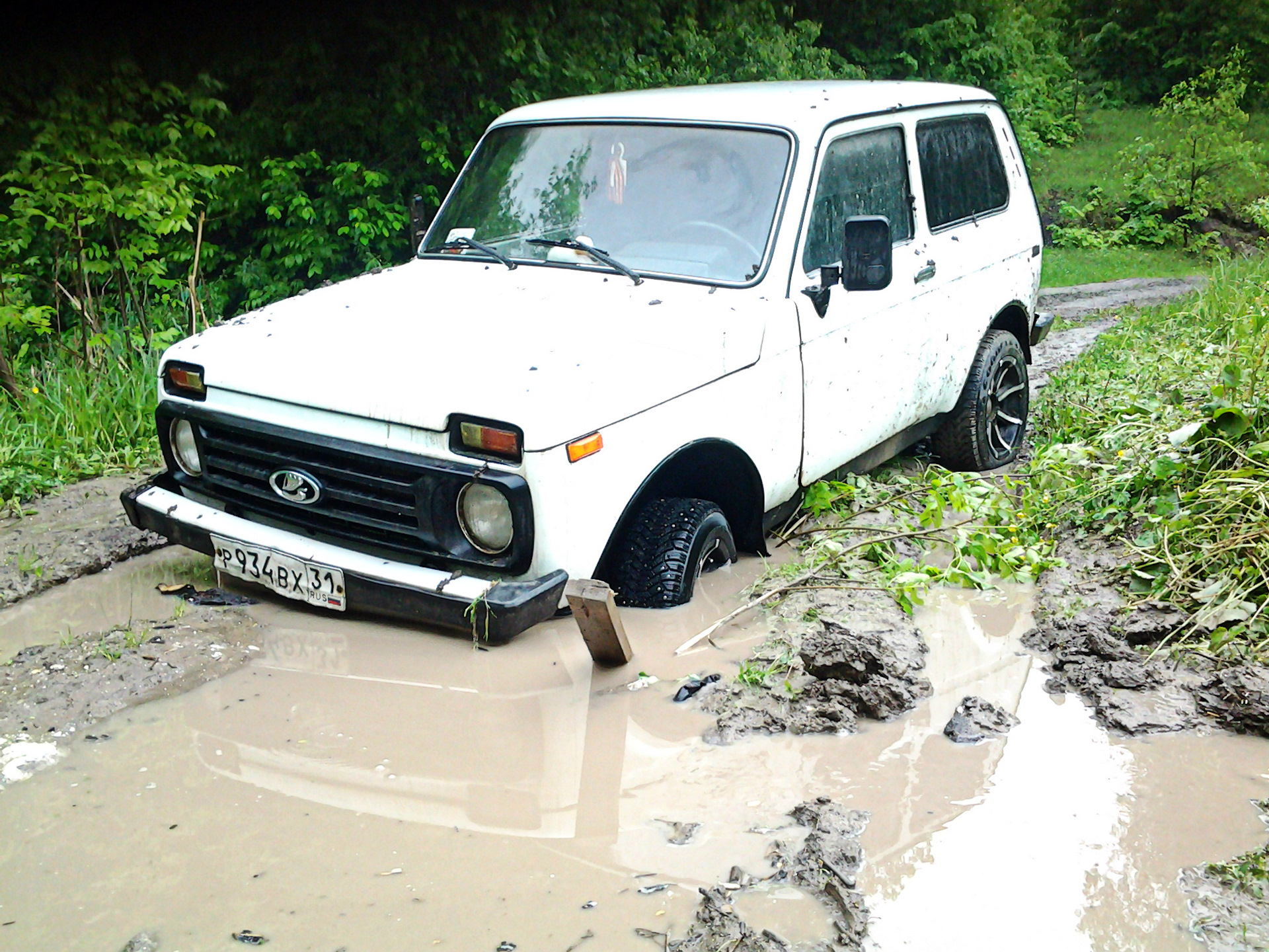 Покатушки #7 Злая яма, засел на сутки (видео) — Lada 4x4 3D, 1,7 л, 2000  года | покатушки | DRIVE2