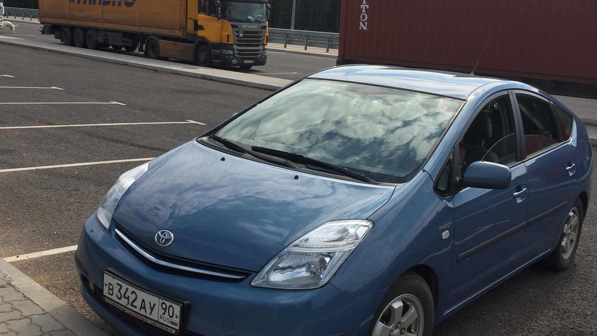 Toyota Prius (20) 1.5 гибридный 2007 | Ночной Кошмар Сечина на DRIVE2