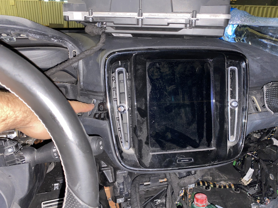 Разбор панели — Volvo XC40, 2 л, 2019 года | своими руками | DRIVE2