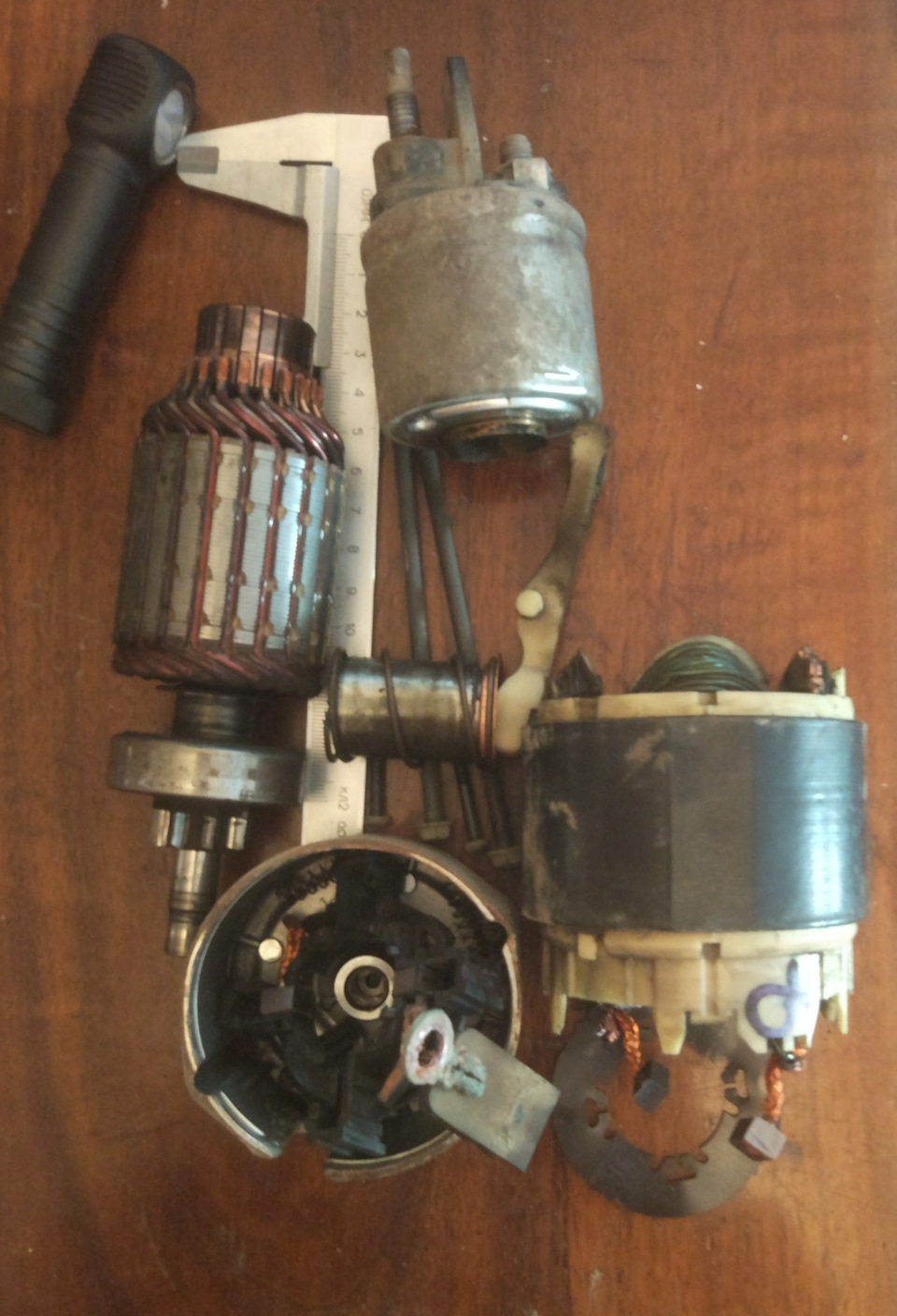 Стартер сломался. — Renault Kangoo (2G), 1,6 л, 2013 года | своими ...