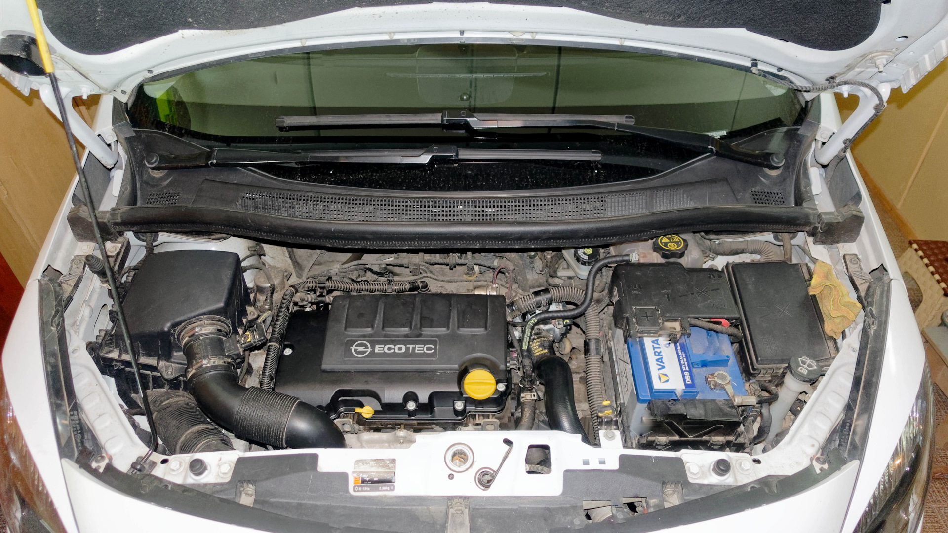 Замена клапанной крышки. — Opel Meriva (B), 1,4 л, 2013 года | своими ...