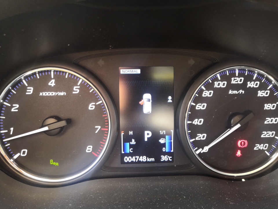 Заехал в Рольф Восток на ТО-1 — Mitsubishi Outlander (3G), 2,4 л, 2020 ...