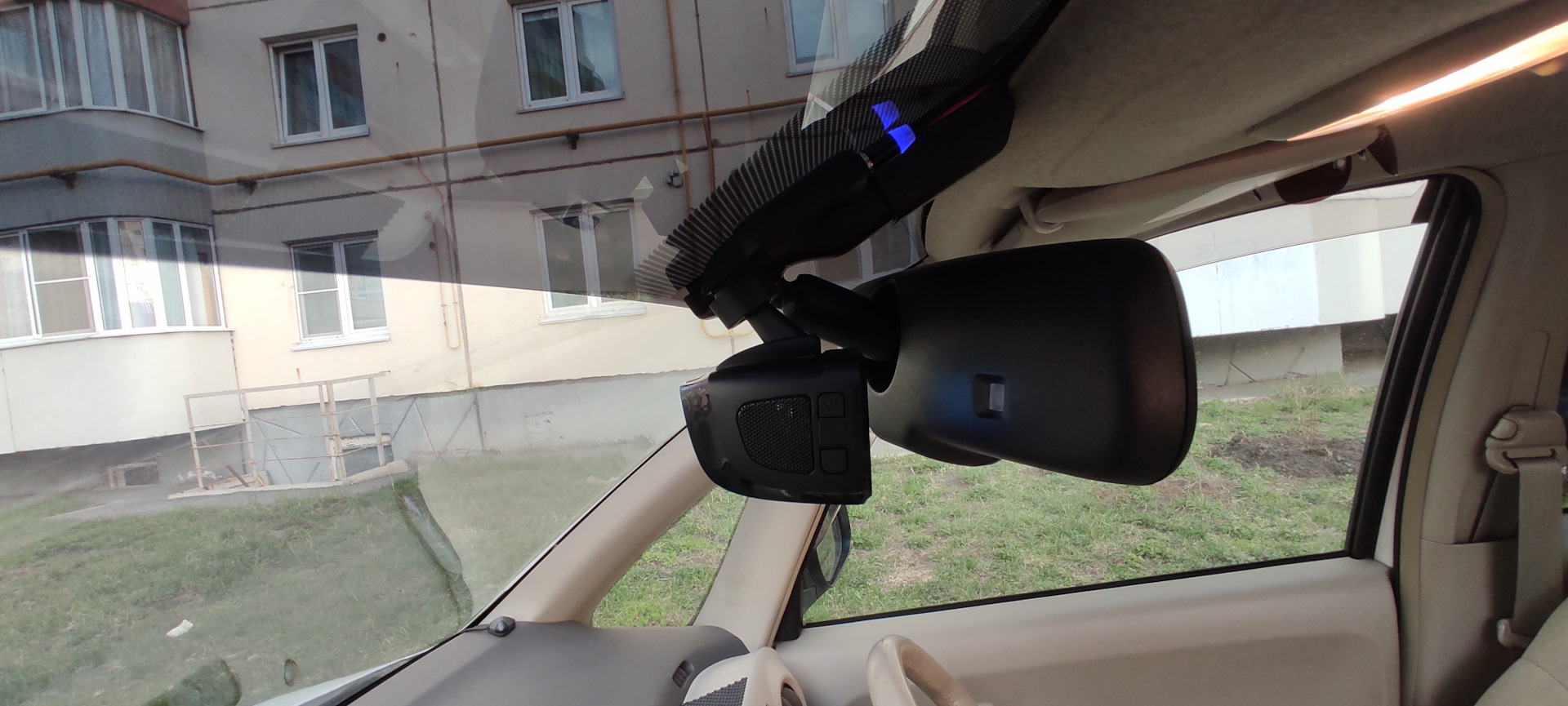 Установил видеорегистратор playme kvant — Toyota Porte (1G), 1,5 л ...