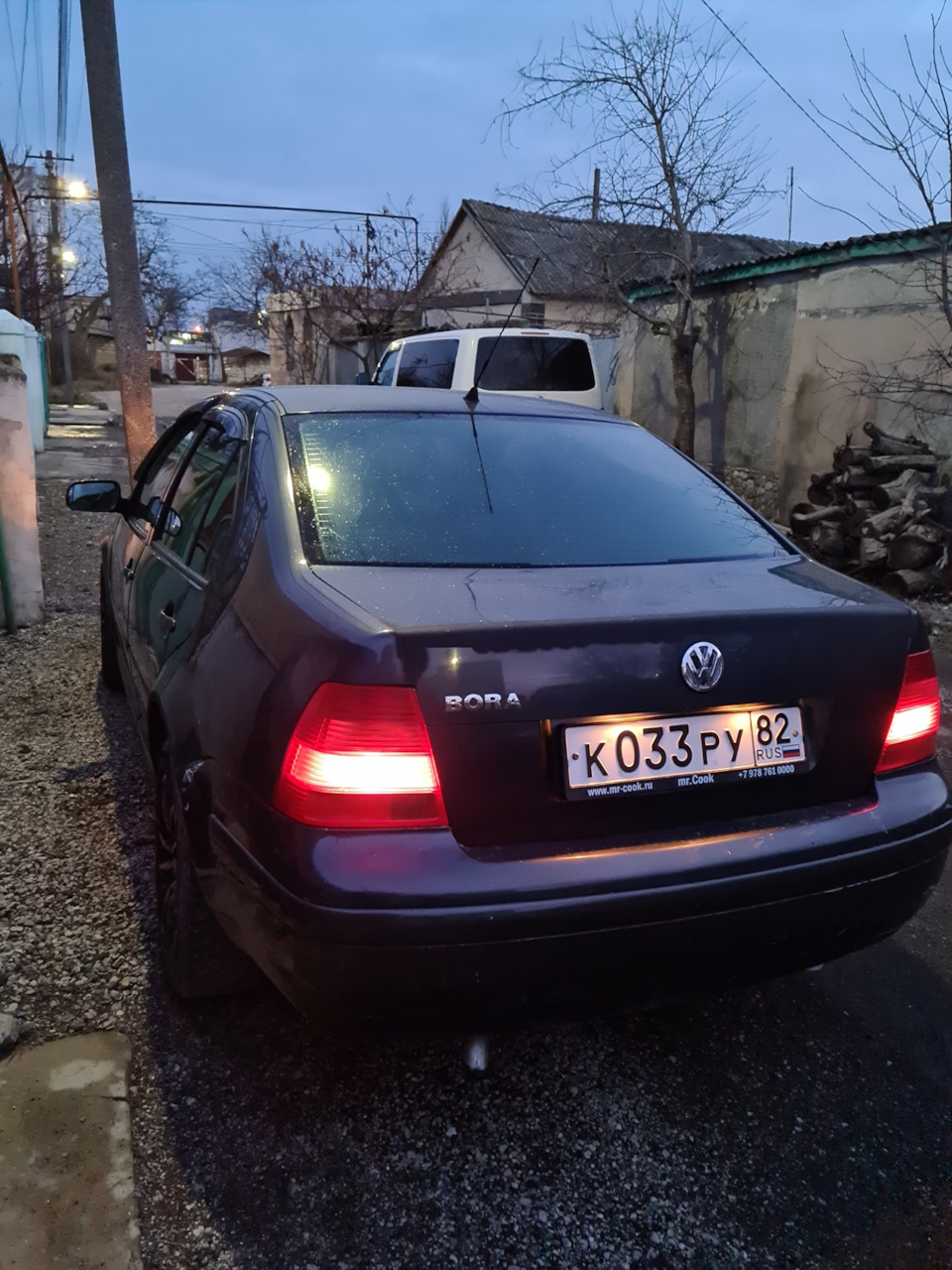 Крышка бачка — Volkswagen Bora (1G), 1,8 л, 1999 года | поломка | DRIVE2