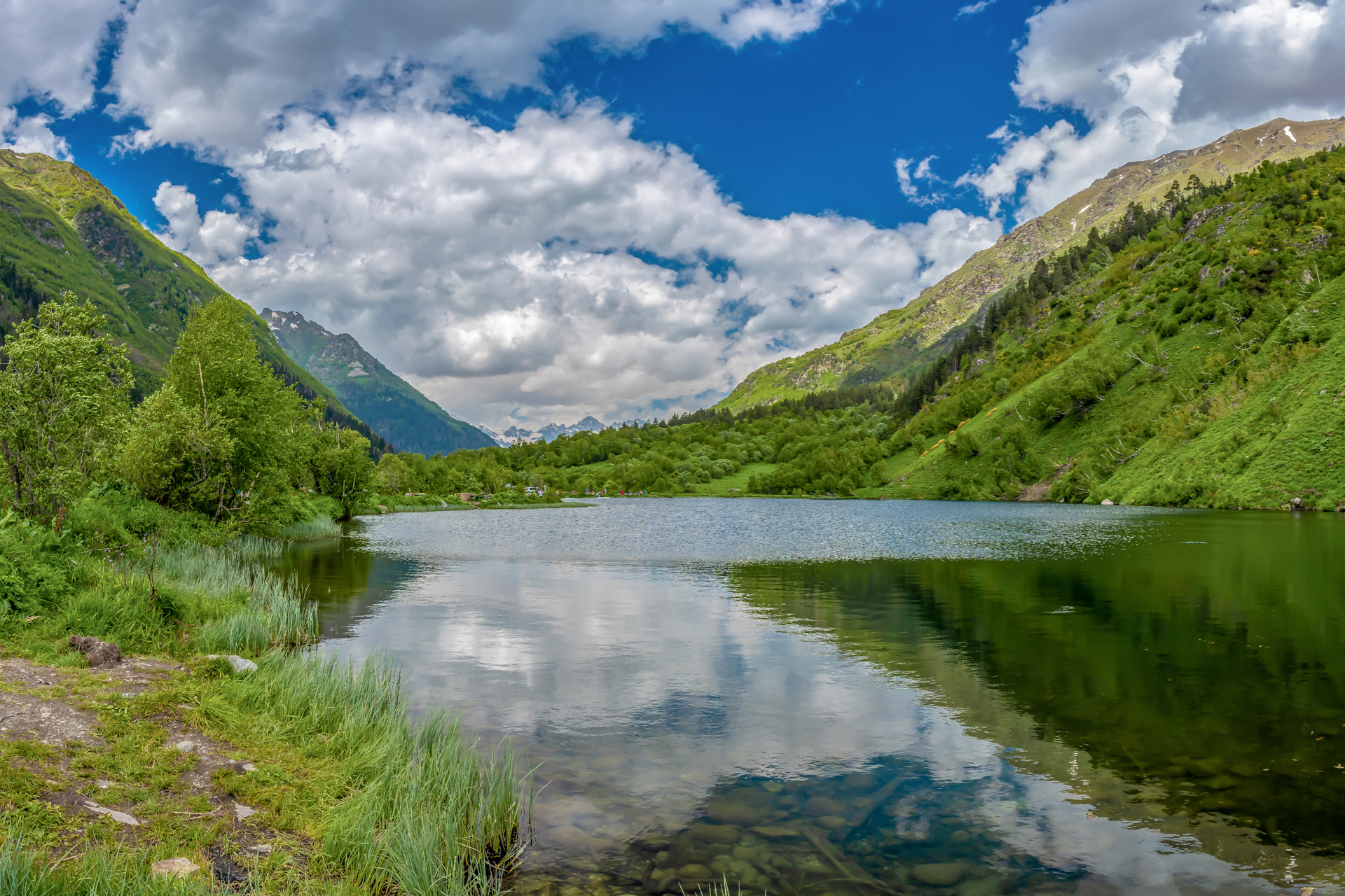 Горы Кавказа озеро Туманлы-кёль