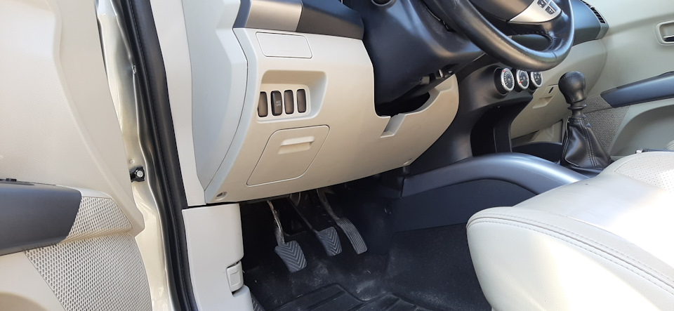 Фото в бортжурнале Mitsubishi Outlander XL