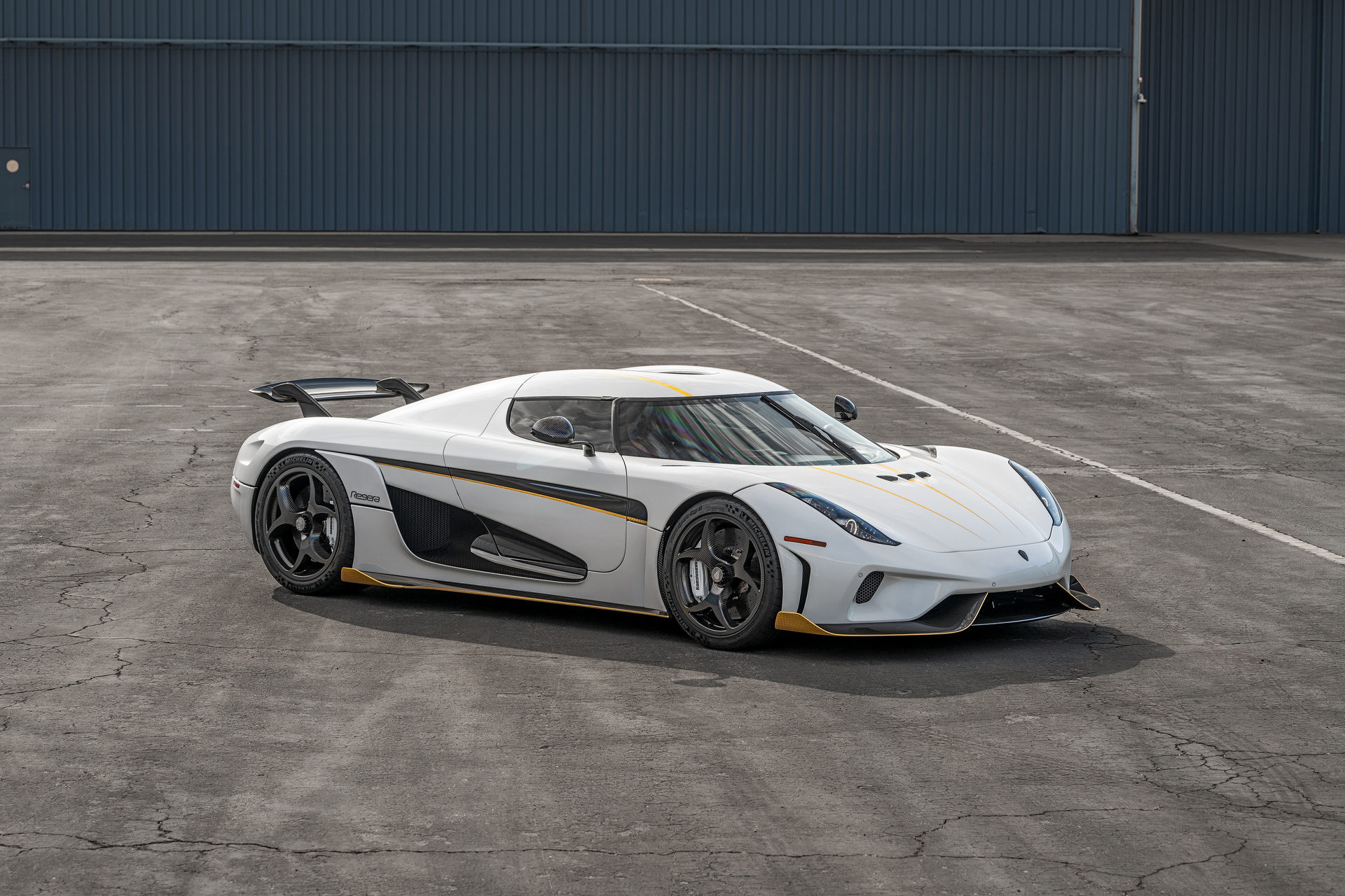 Koenigsegg regera фото