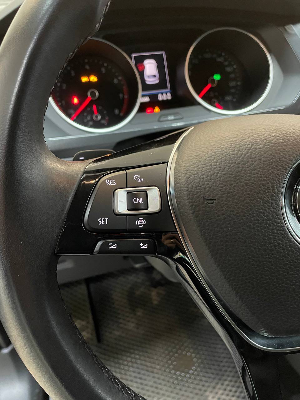 Ассистенты и активация функций — Volkswagen Tiguan (2G), 1,4 л, 2020 ...