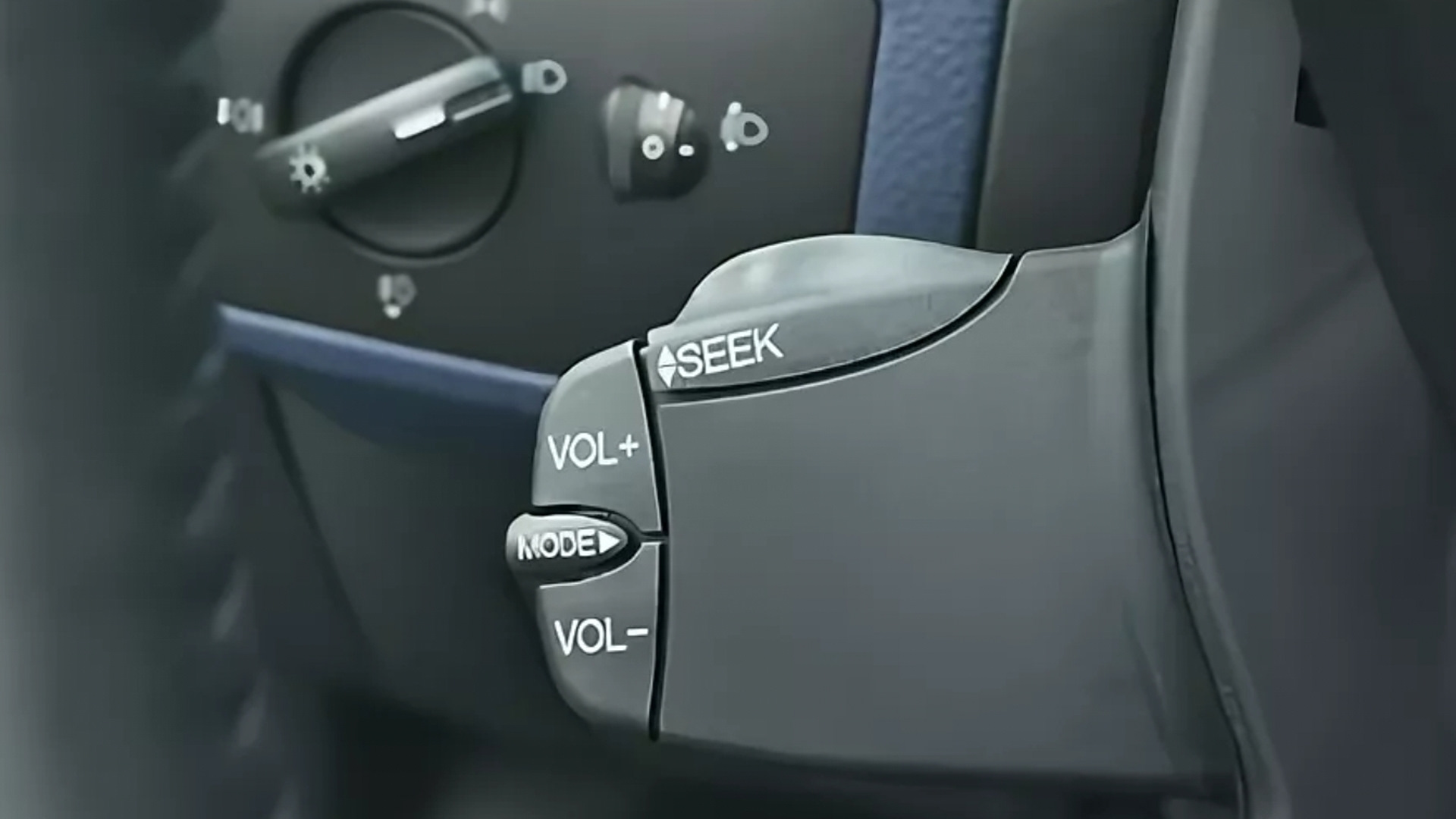 Фокус 2 джойстик. Ford Fusion подрулевой джойстик. Джойстик управления магнитолой Форд фокус 2. Джойстик рулевого управления на Форд фокус 2. Подрулевой пульт управления медиасистемой Ford Fusion.