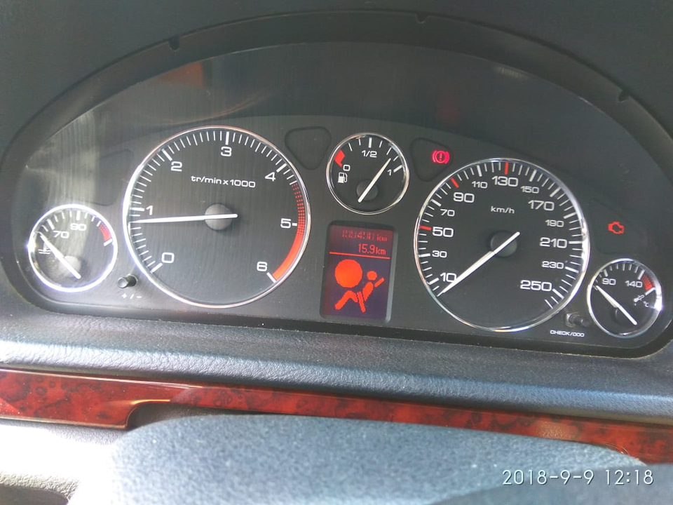 Фото в бортжурнале Peugeot 407 SW