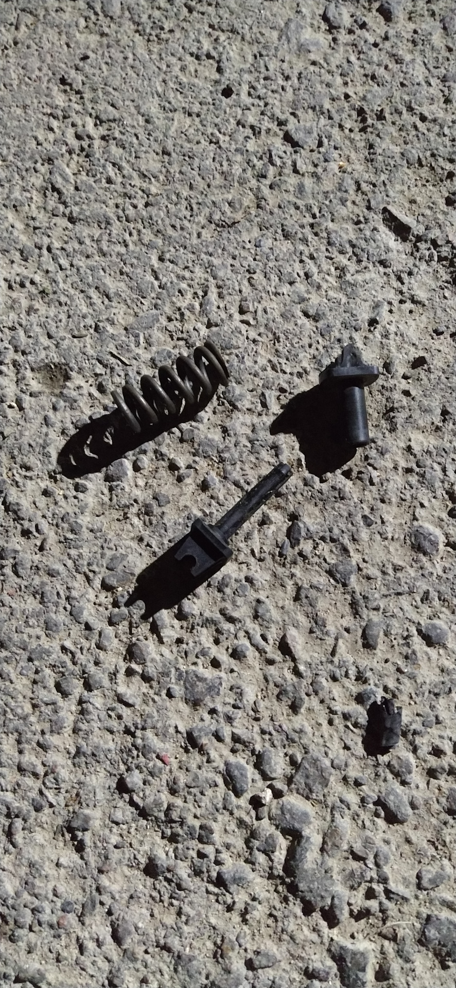 Что-то упало из под педали сцепления, что это ? — Renault Megane II, 1 ...