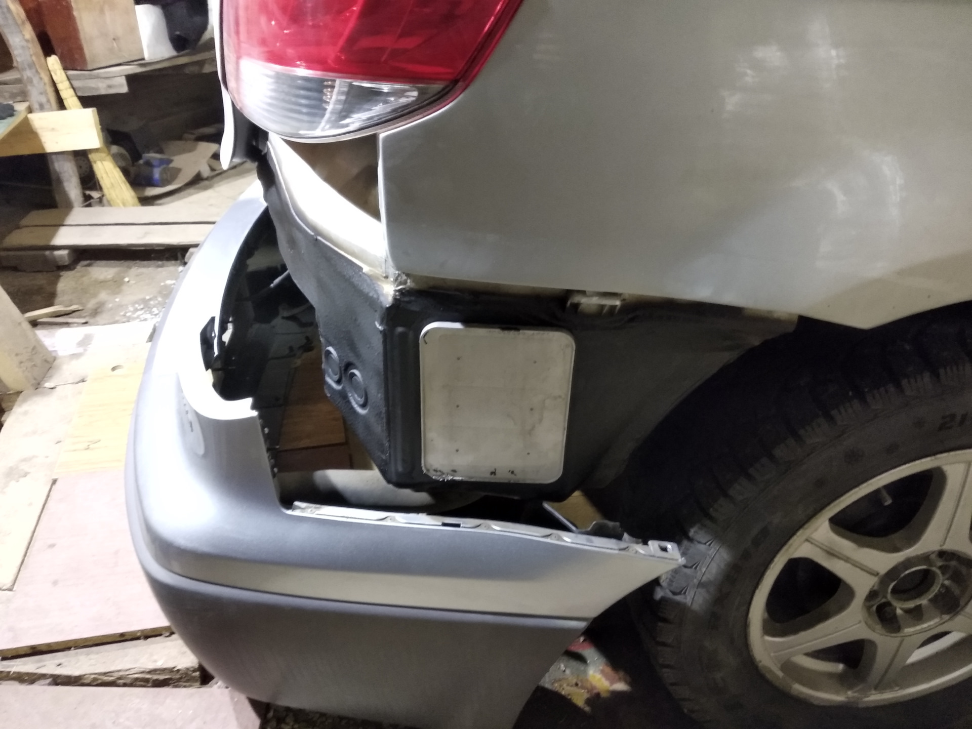 Замена заднего бампера или летнее происшествие ! — Mitsubishi Airtrek ...