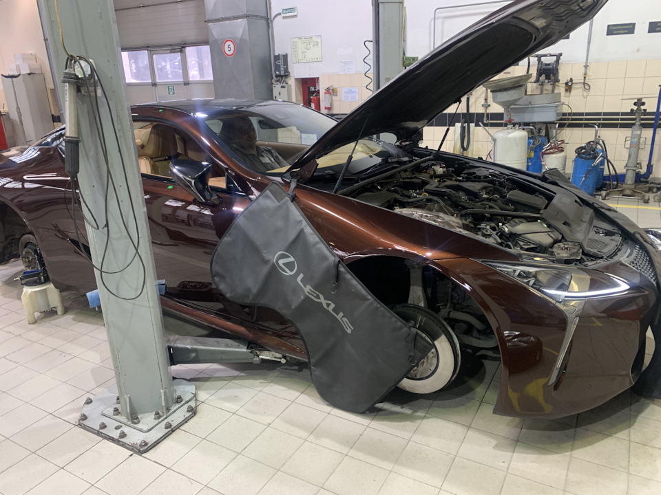 Боковину чуть убрали и — Lexus LC 500