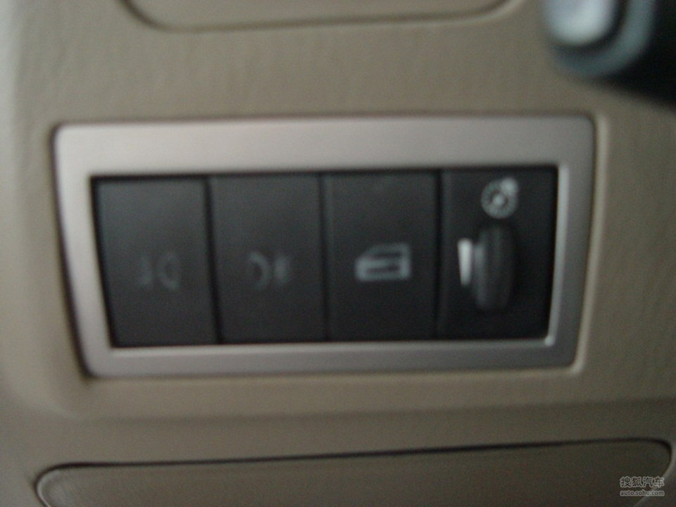 Датчик давления хладагента — Renault Megane II, 2 л, 2004 года ...