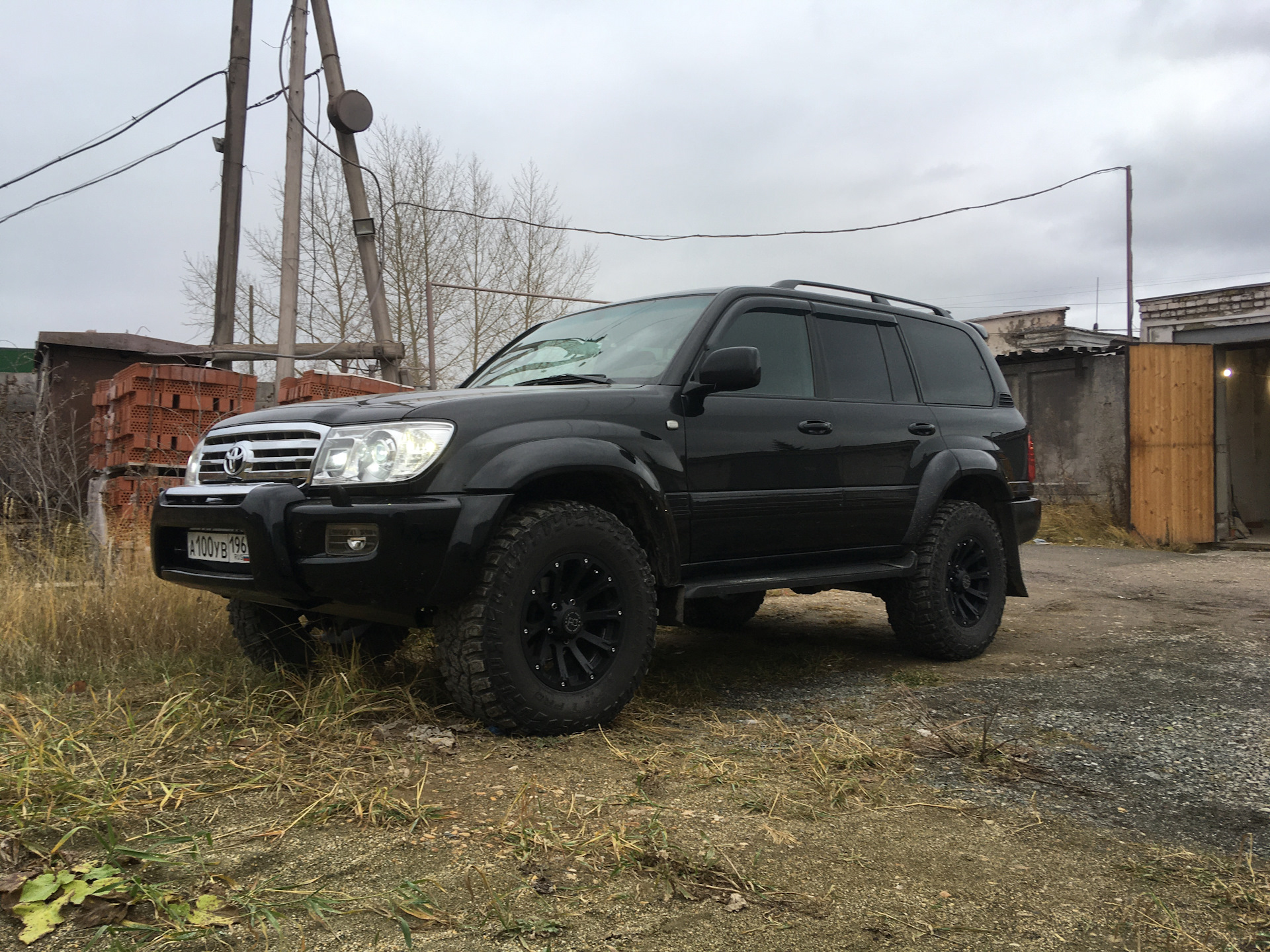 Toyota Land Cruiser 100 - Ремонт омывателя фар на TLC | TOYOTA Drive -  Автомобильный портал о Toyota/Lexus