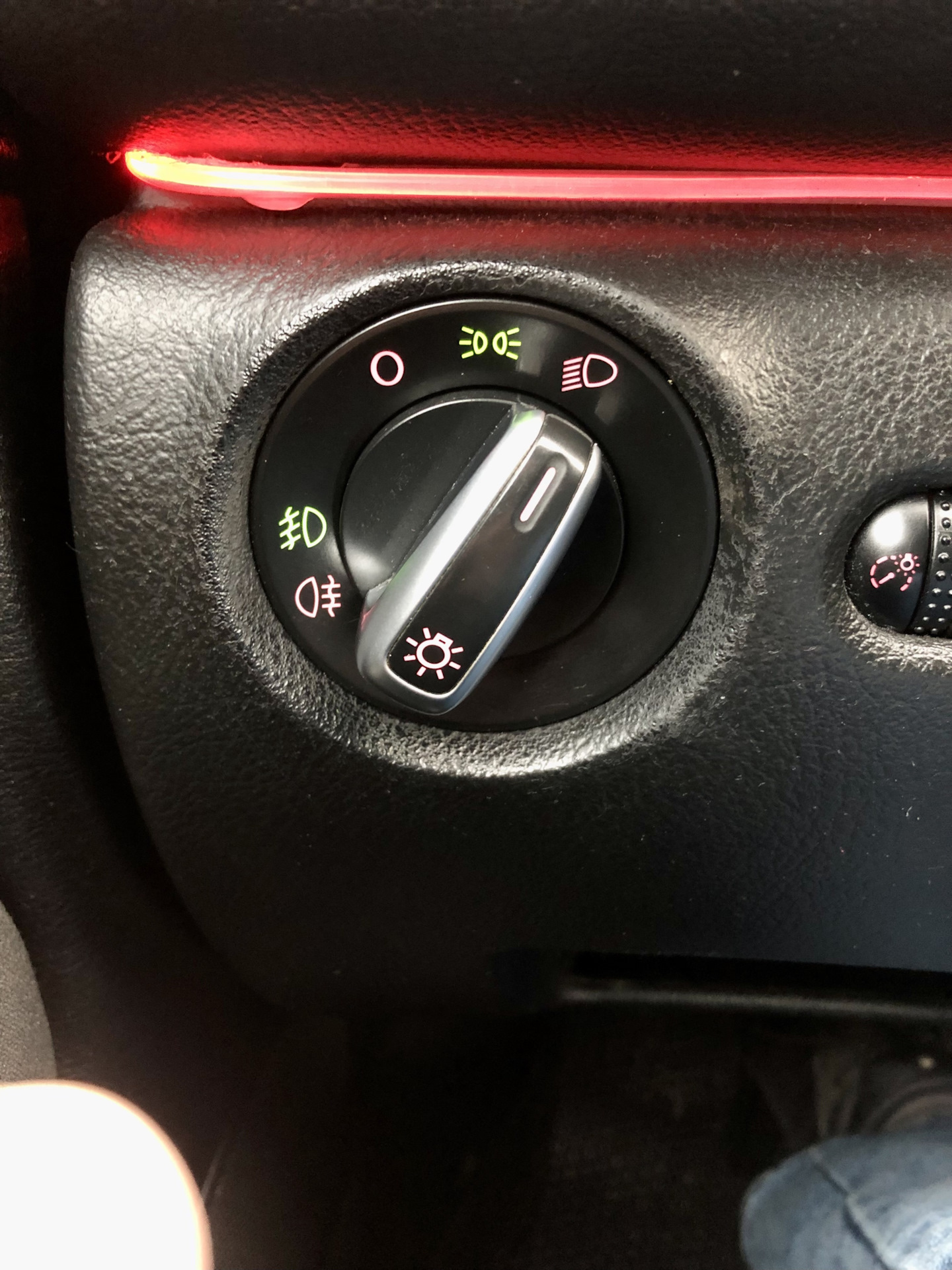 Переключатель света от поло — Volkswagen Passat B5, 1,9 л, 2000 года ...