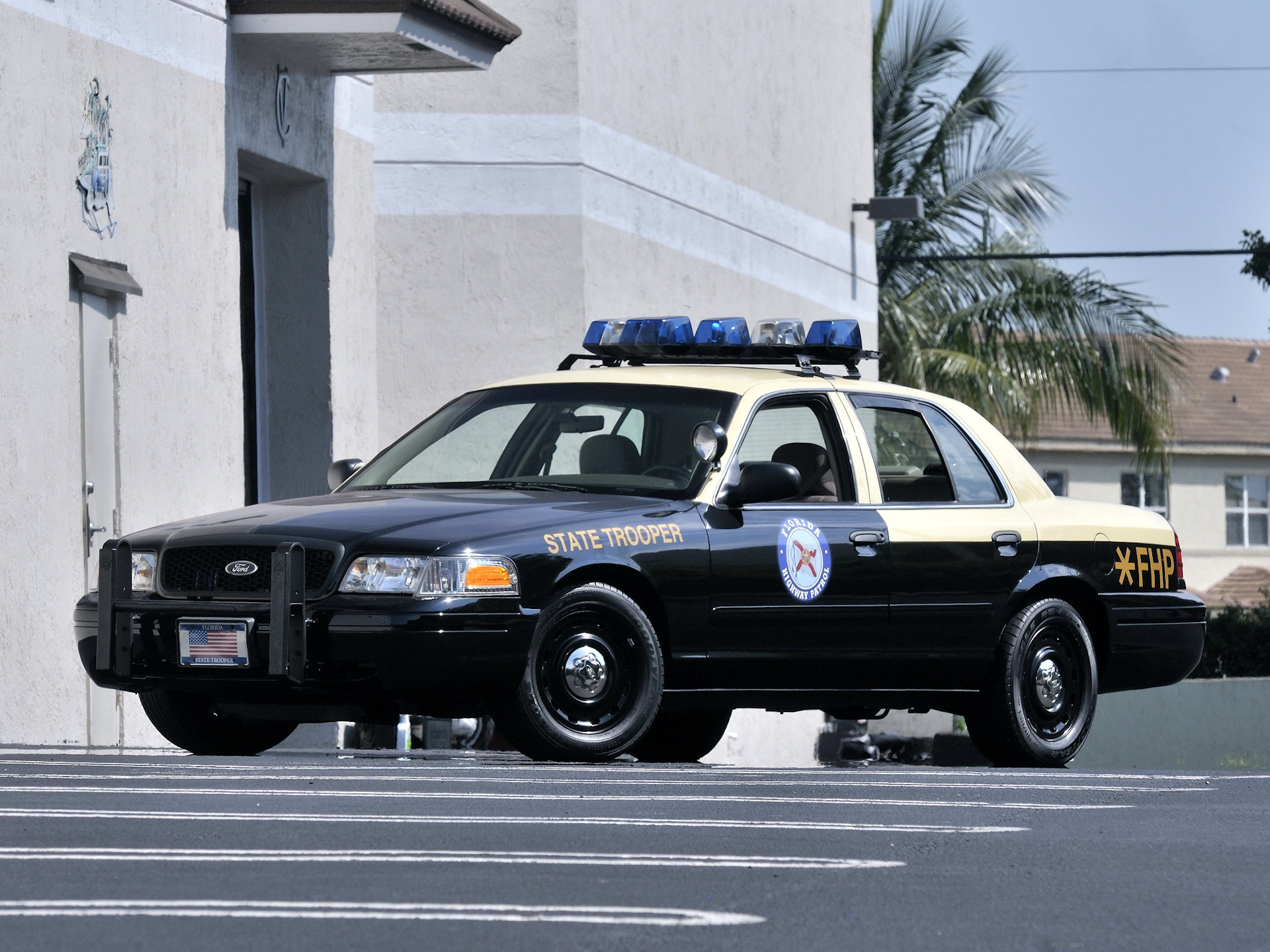 Форд Краун Виктория полиция США