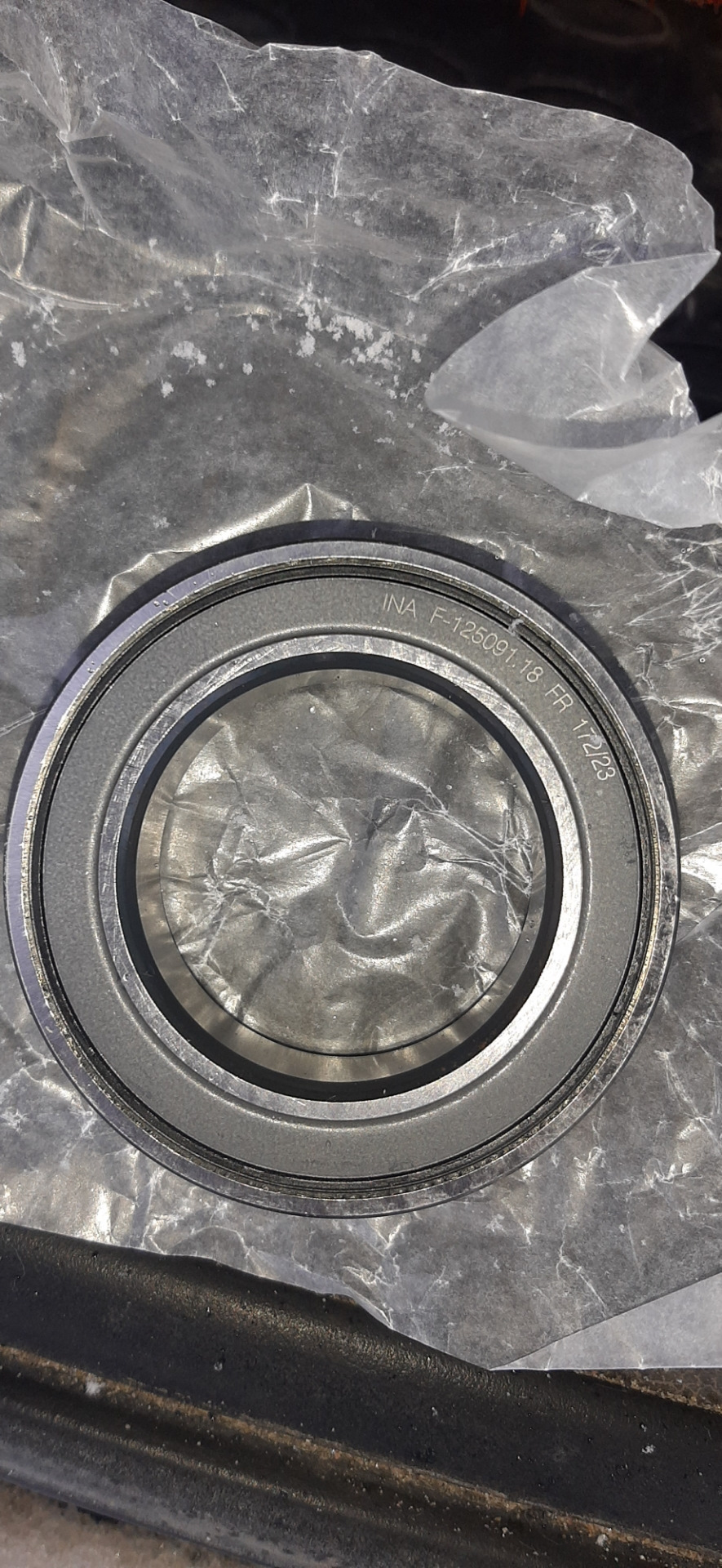 Замена промежуточного подшипника 2. — Ford C-Max I, 2 л, 2007 года ...