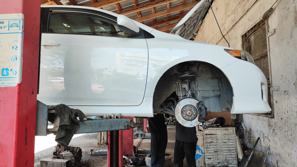 Расточка тормозных дисков — Toyota Corolla (140/150), 1,8 л, 2011 года ...