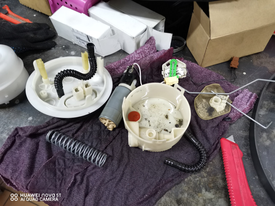 Замена клапанов регулировки фаз ГРМ и топливного фильтра — Peugeot 308 ...