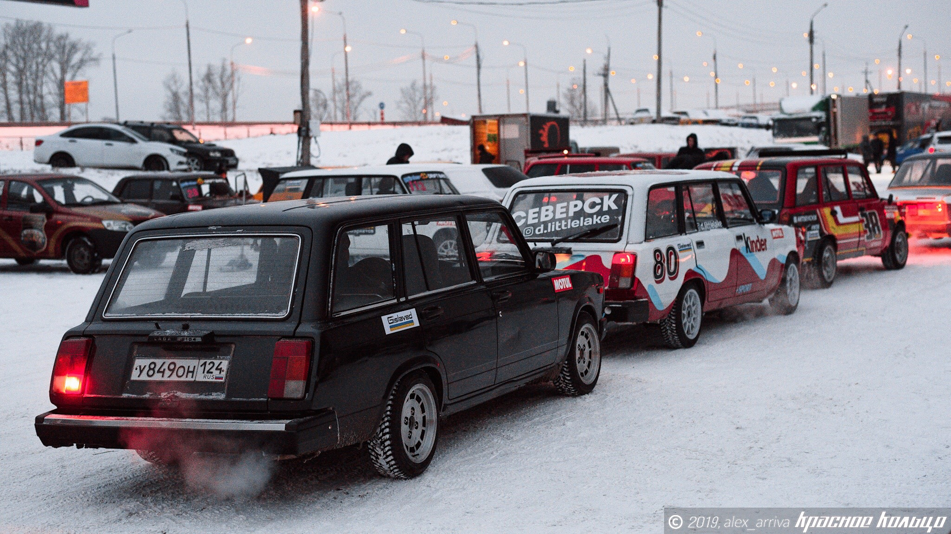 2104 зимой. ВАЗ 2104 корч. ВАЗ 2104 дрифт. ВАЗ 2104 зимний дрифт. Дрифтовая ВАЗ 2104.