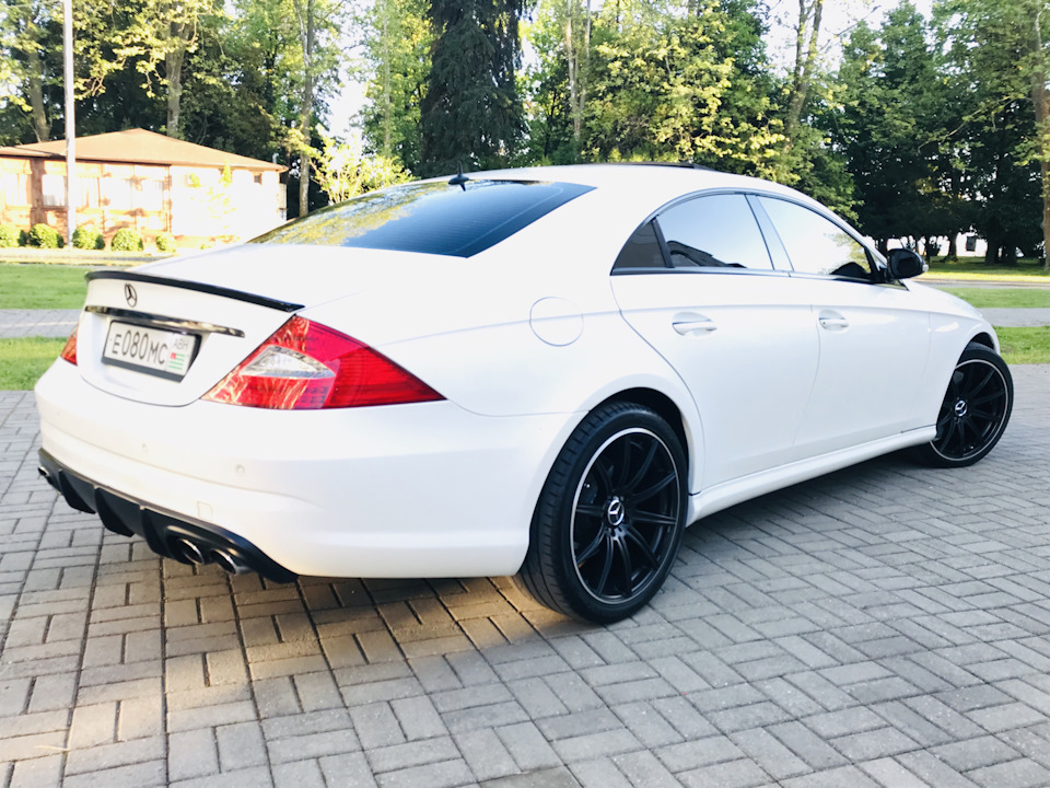 Мерседес CLS 5 5