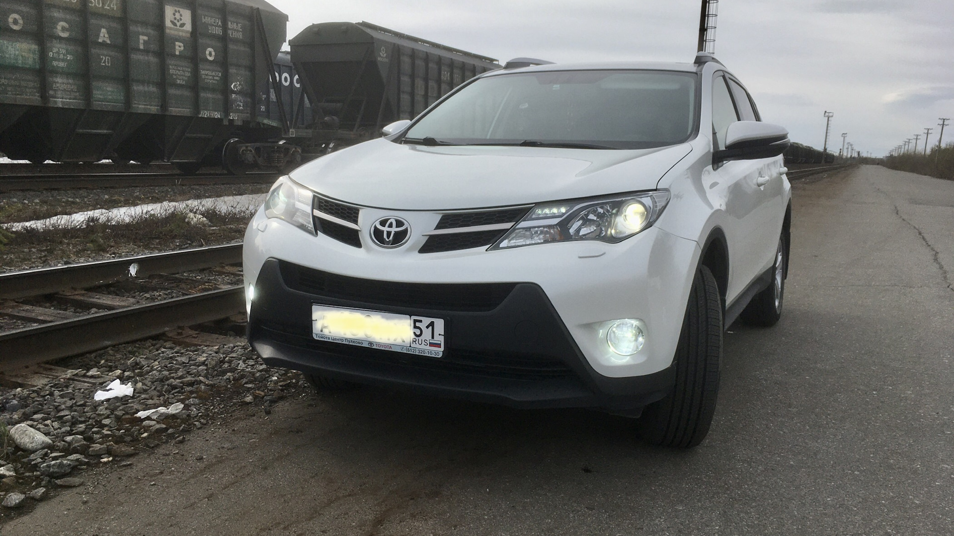 Toyota RAV4 (IV) 2.2 дизельный 2013 | УМКА 🇯🇵 2.2 на DRIVE2