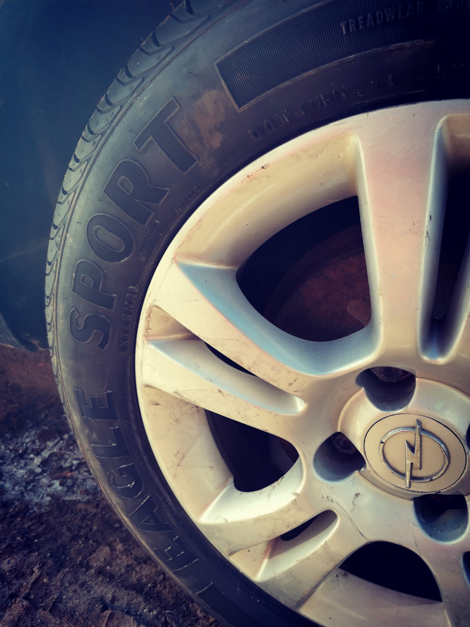 Летние тапки Goodyear 195/60 r15 — Opel Corsa D, 1,2 л, 2008 года ...
