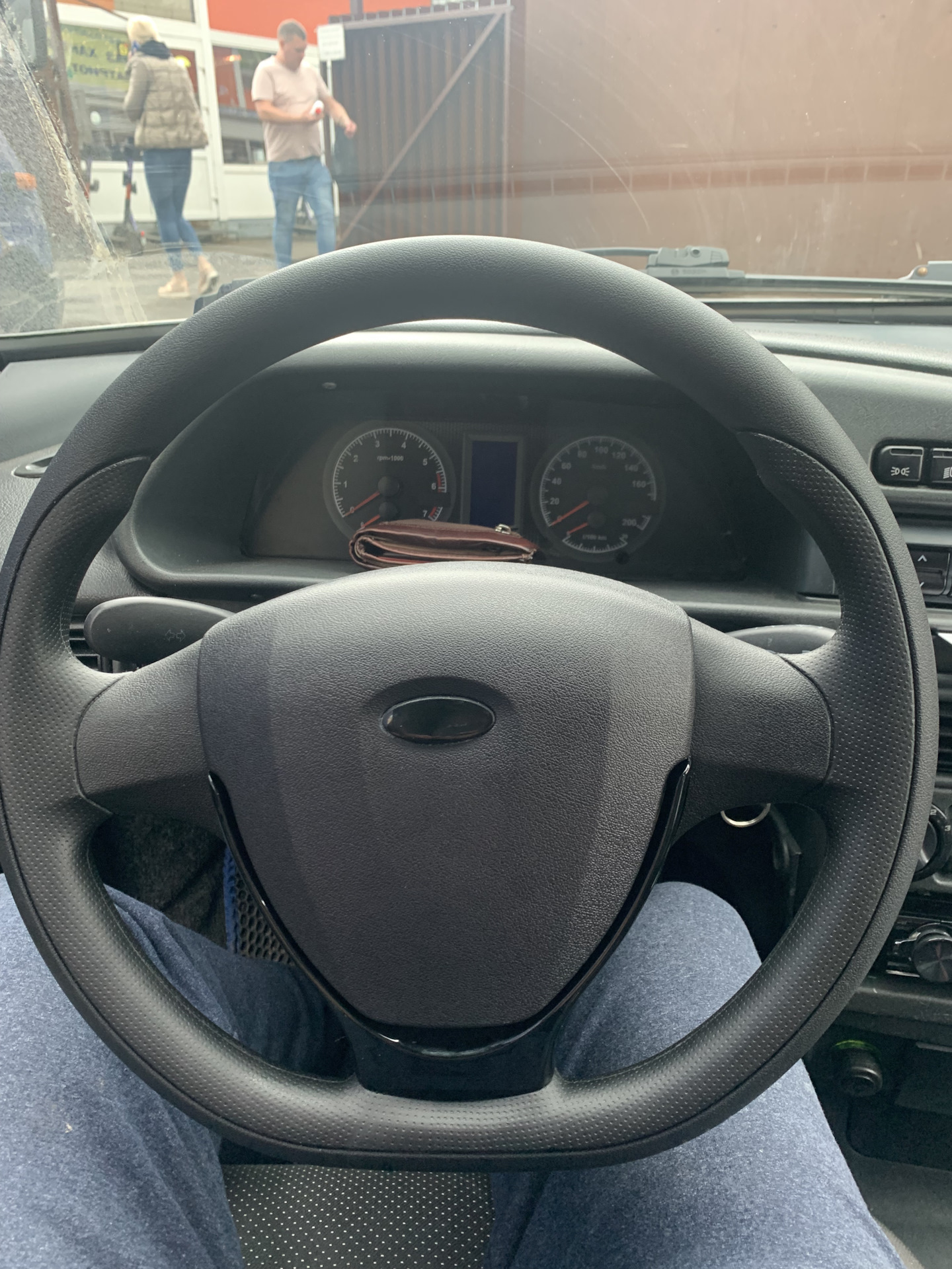 Руль Приора 2 — Lada 2114, 1,6 л, 2012 года | аксессуары | DRIVE2