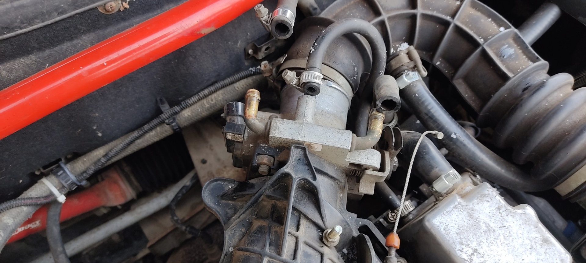 Промывка дросселя. — Lada Приора седан, 1,6 л, 2009 года | плановое ТО ...