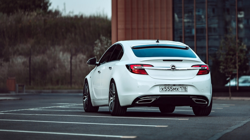 Opel Insignia OPC 2015