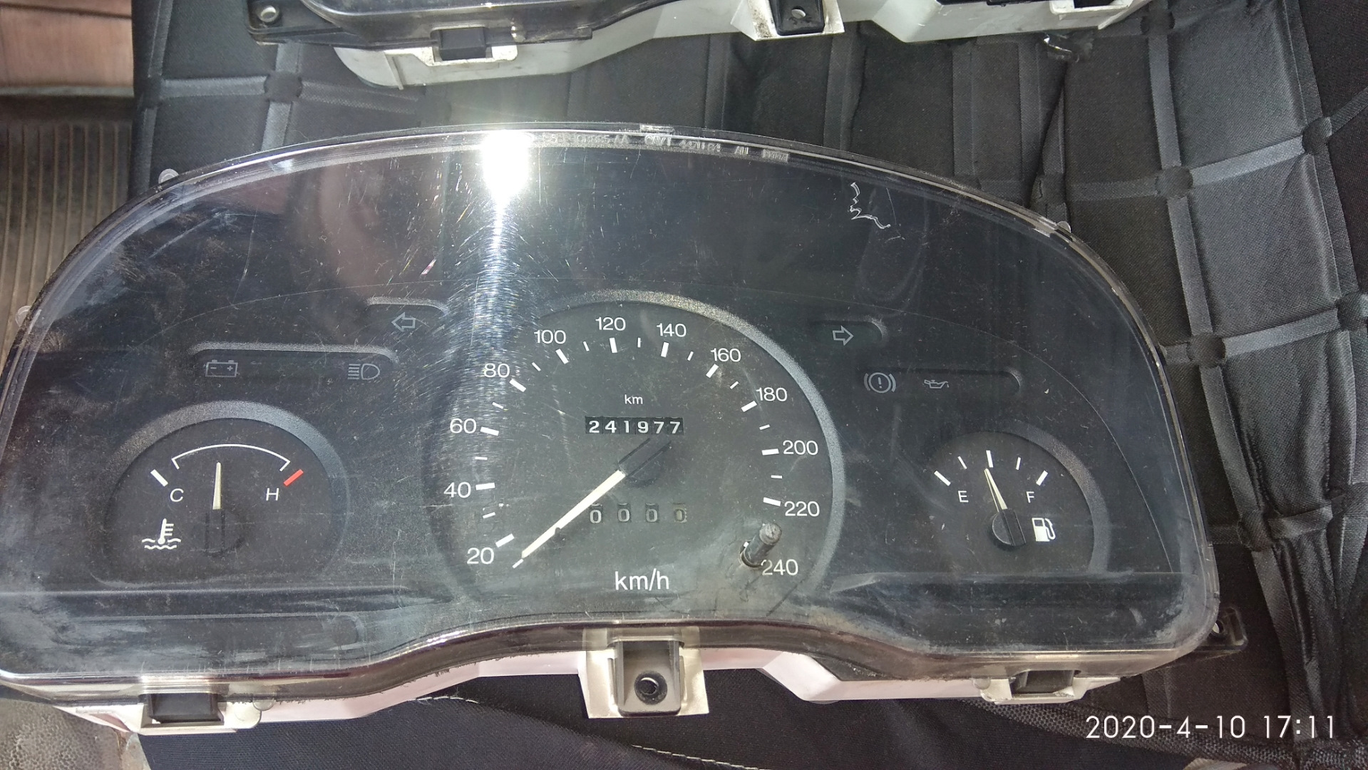 Ford transit 3 приборная панель. 8 панель приборная. щиток приборов ford transit 2002. тахометр форд транзит. мондео 1 поколения 1993 год 1.