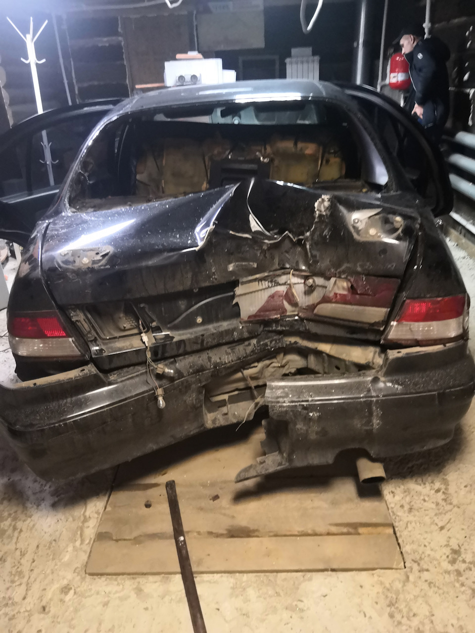 Вот такие дела! — Nissan Cefiro (A32), 2,5 л, 1998 года | ДТП | DRIVE2