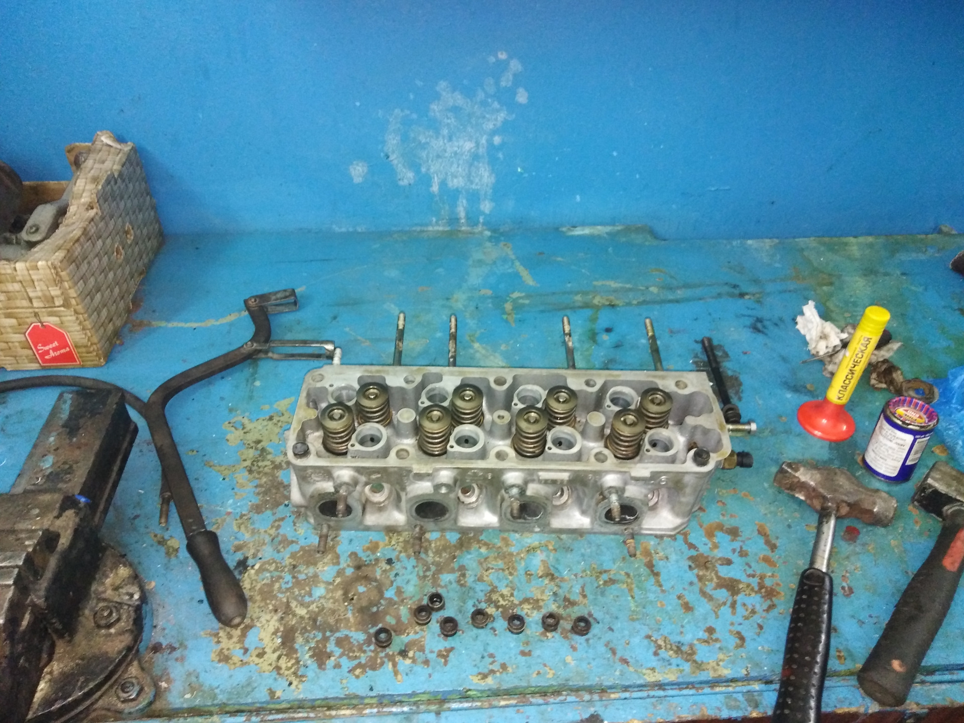 Течет масло с двигателя — Daewoo Nexia, 1,5 л, 2004 года | своими ...