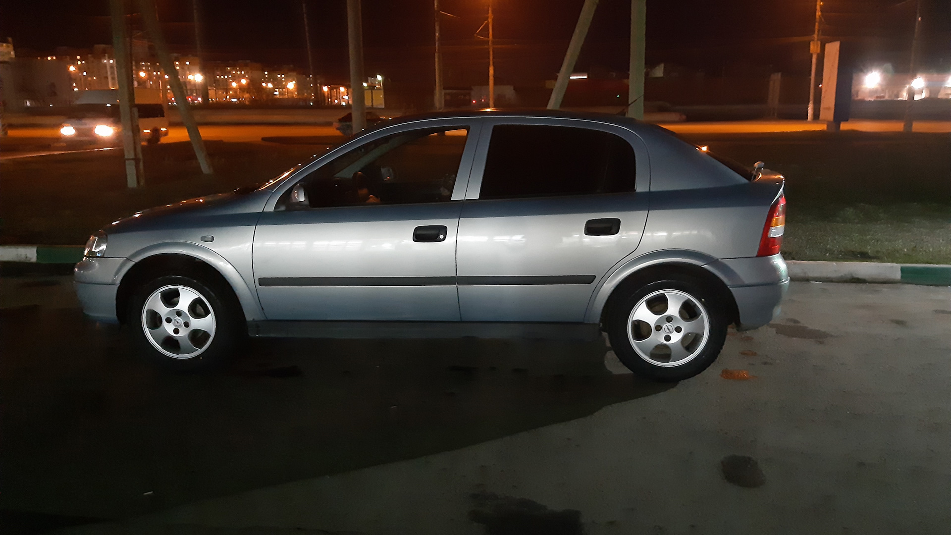 Opel Astra G 1.6 бензиновый 2001 | G 1.6 8V на DRIVE2