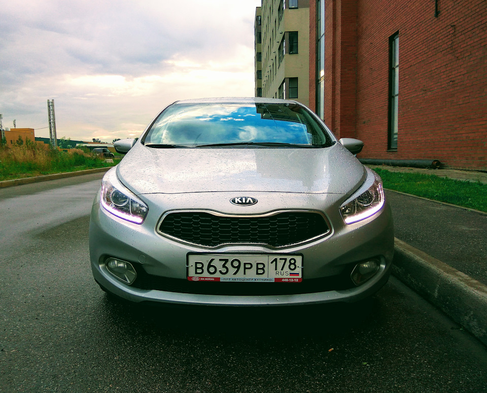 Kia ceed моргает свет