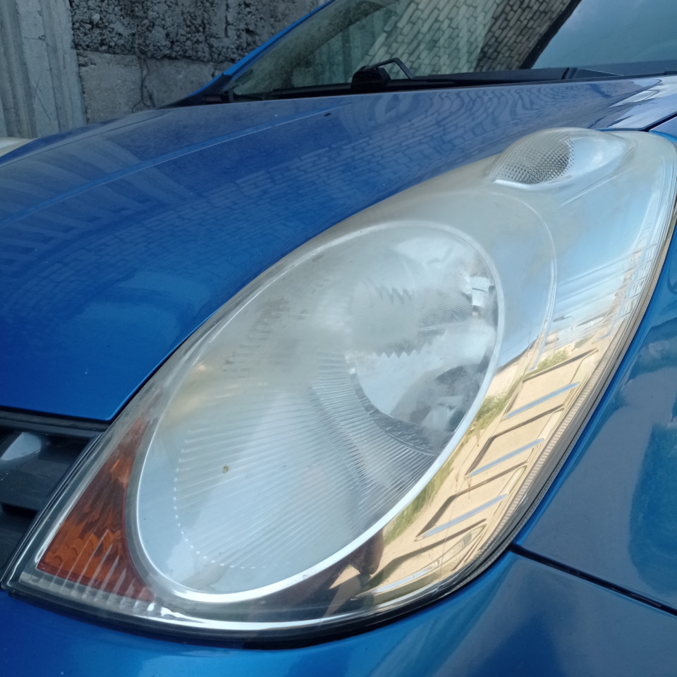 Полировка фар — Nissan Note (1G), 1,4 л, 2008 года | стайлинг | DRIVE2
