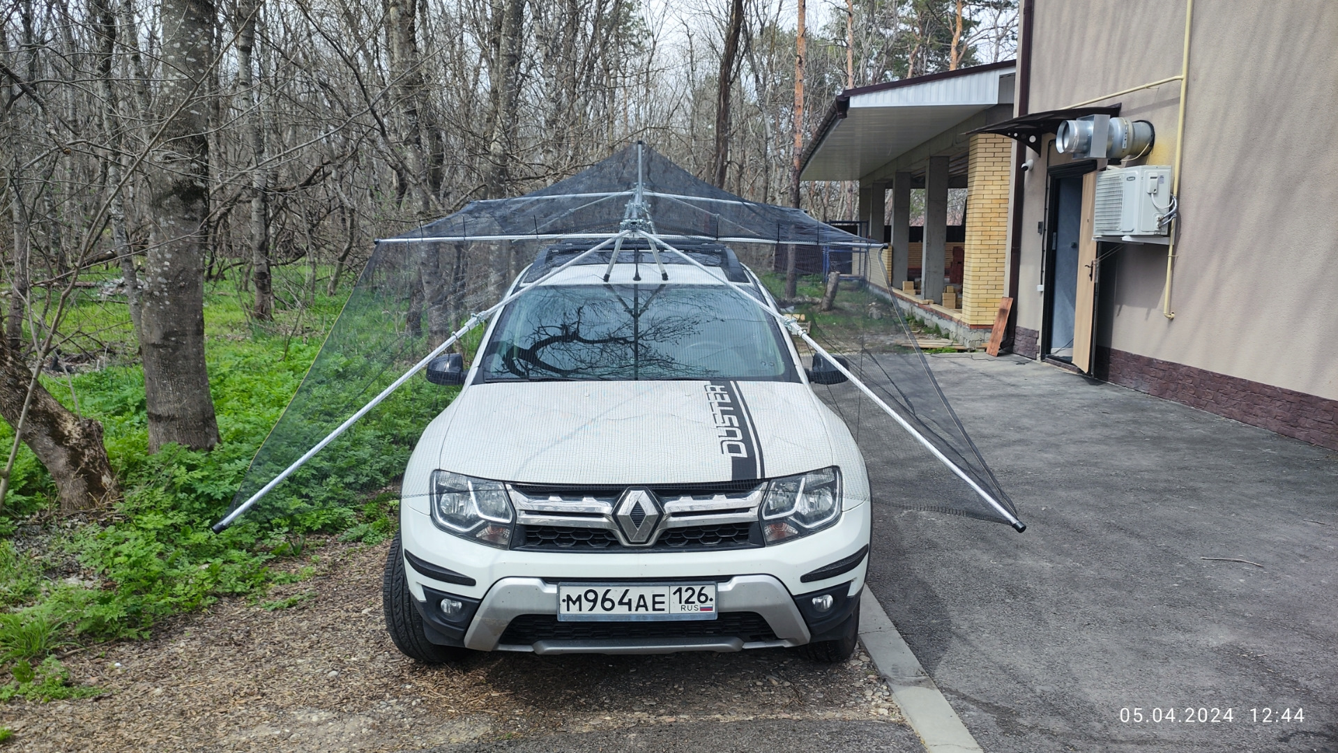 Противоградовый зонт на Duster (adventure) — Renault Duster (1G), 1,6 л,  2019 года | кузовной ремонт | DRIVE2