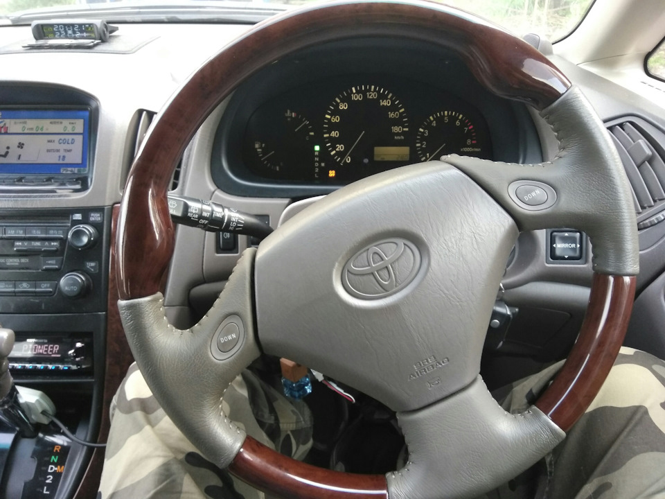 руль toyota harrier