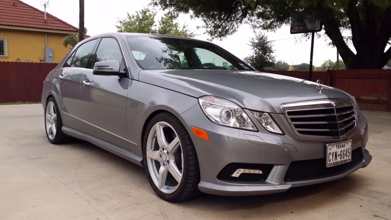 Диски mercedes w212. Мерседес 212. Мерседес e550 AMG. Мерседес w212 CLS. Mercedes w212 дорест r18.