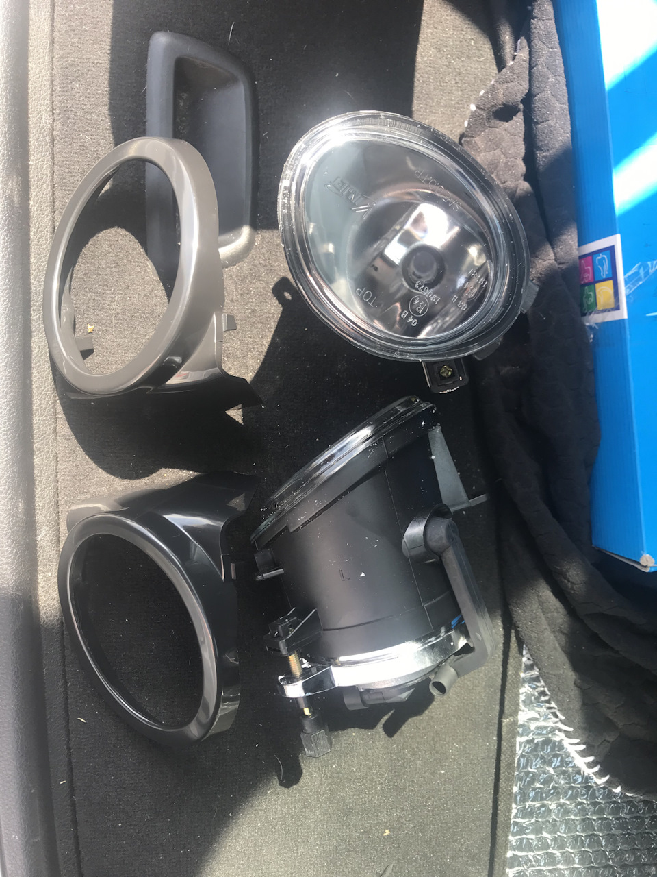Купил противотуманки и led Лампочки со старых запасов — BMW 3 series ...